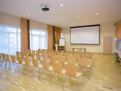 JUFA Hotel Salzburg City