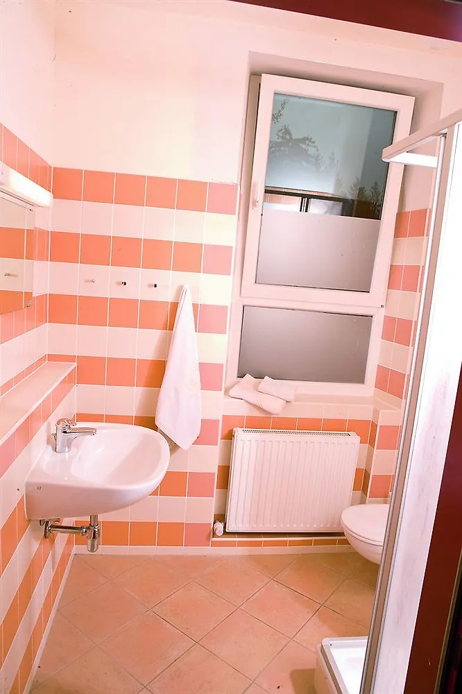 Jufa Hotel Salzburg 4*,  Austria